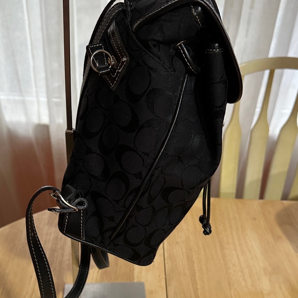 Coach 1992 Signature Black Backpack - Picture 3 of 9